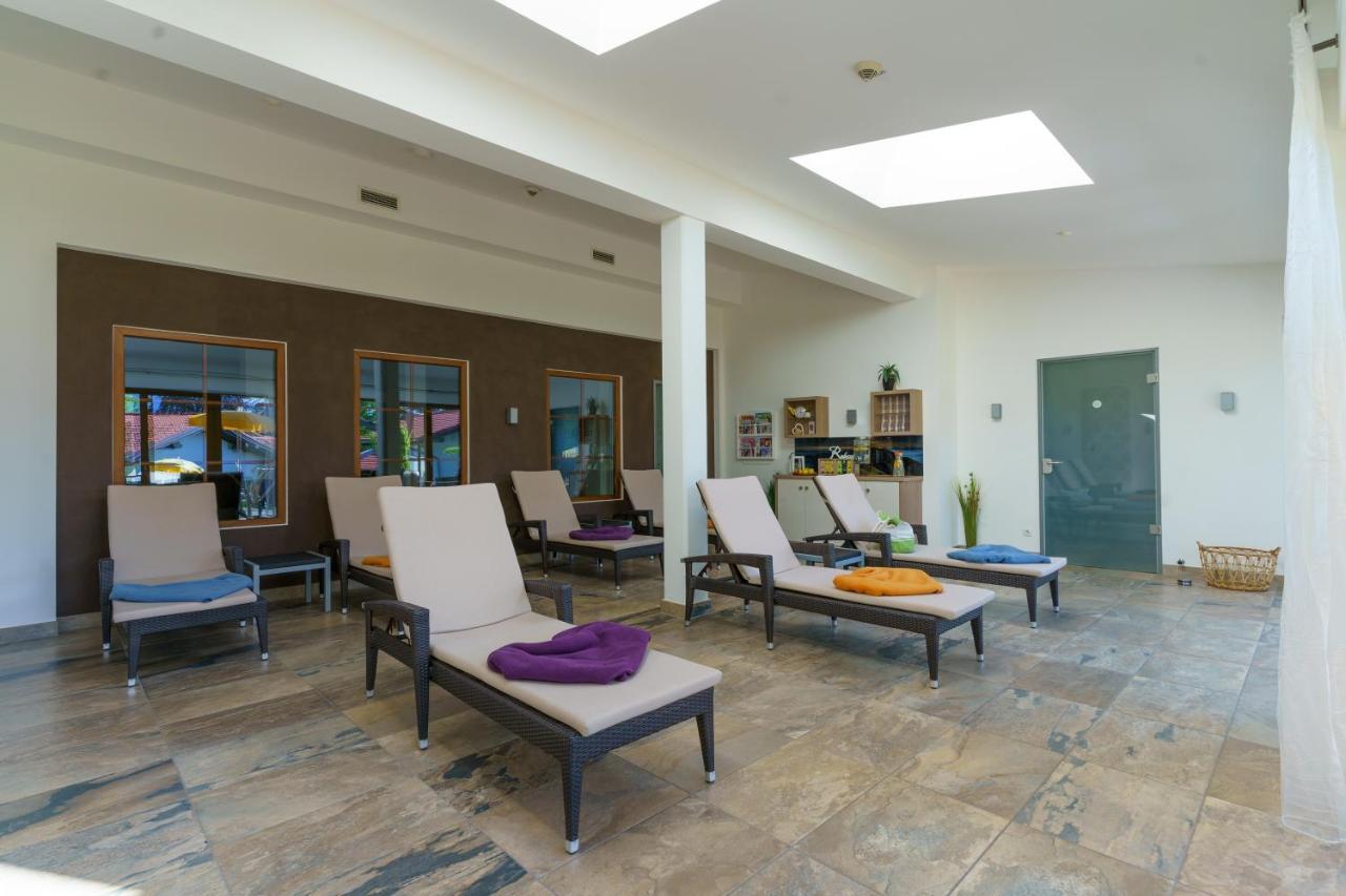 Landhotel Gockelwirt Eisenberg  Bagian luar foto