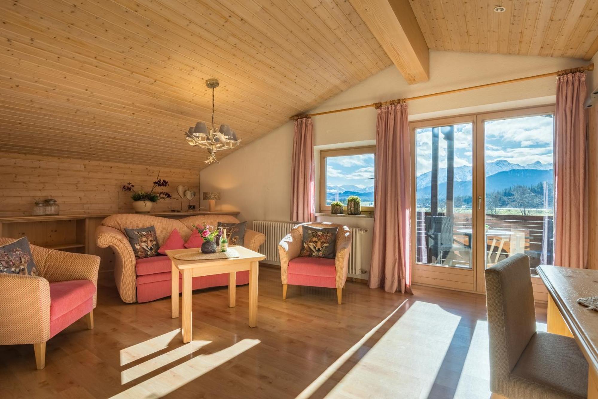 Landhotel Gockelwirt Eisenberg  Bagian luar foto
