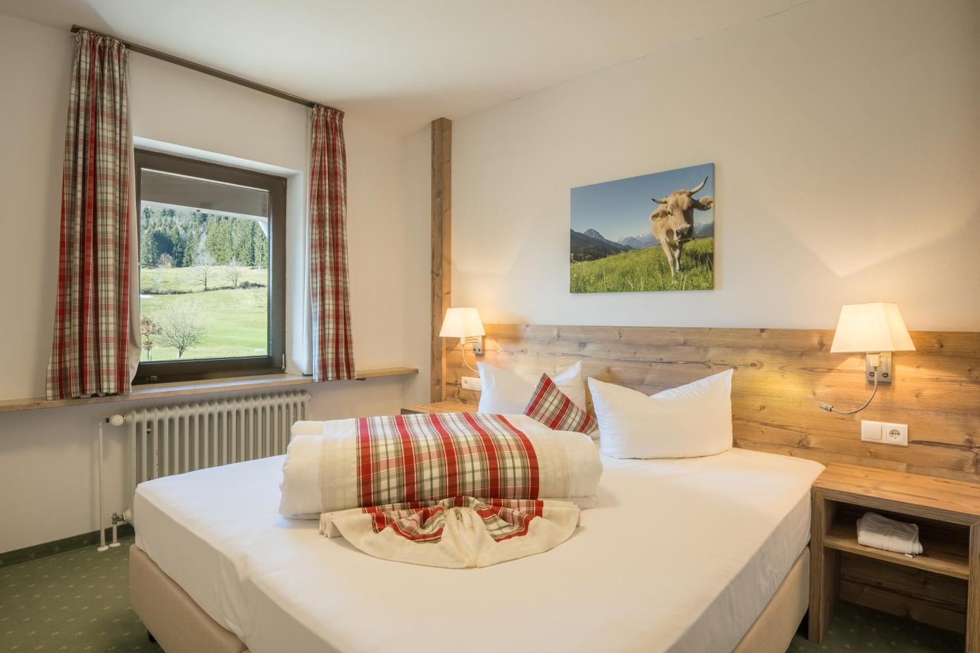 Landhotel Gockelwirt Eisenberg  Bagian luar foto