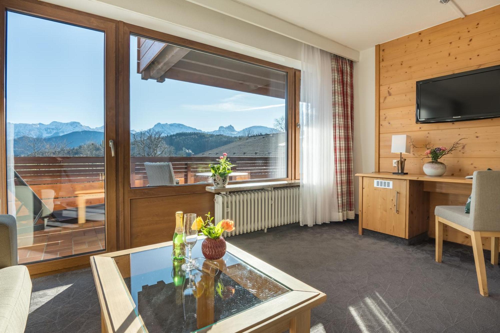 Landhotel Gockelwirt Eisenberg  Bagian luar foto