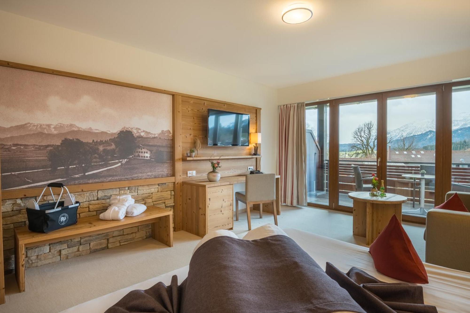 Landhotel Gockelwirt Eisenberg  Bagian luar foto